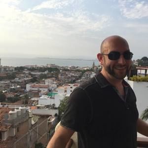 Meet your Posher, Christopher